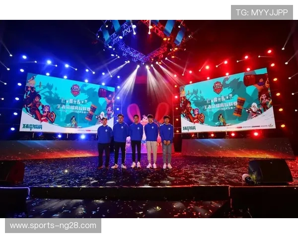 高校联赛精彩回顾FPX战队实力展现引发热议与期待